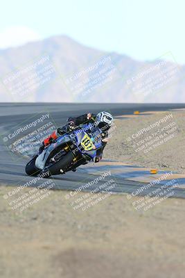 media/Nov-16-2024-CVMA (Sat) [[0e4bb1f32f]]/Race 11-Amateur Supersport Open/